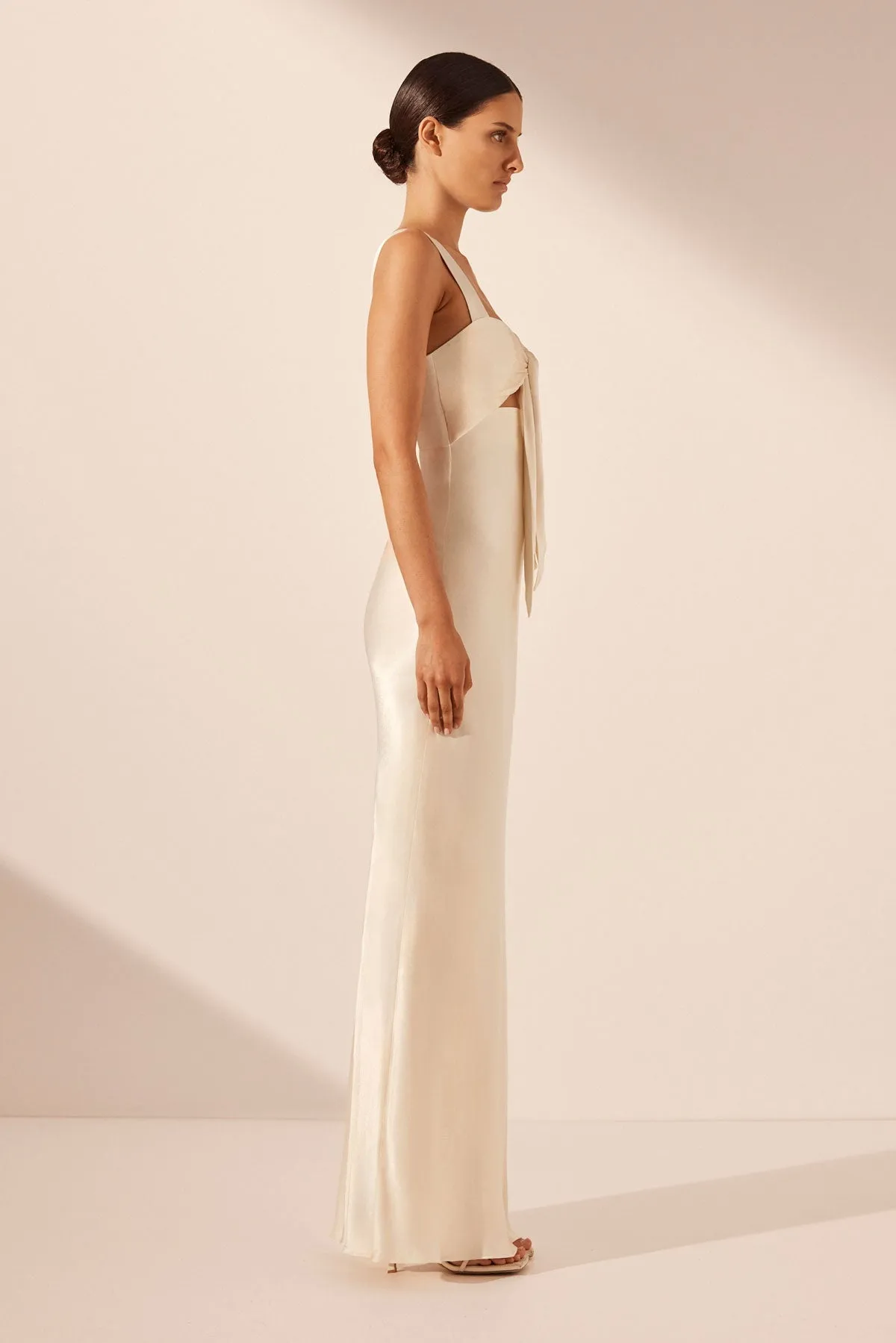 LA LUNE BOW TIE MAXI DRESS - CREAM