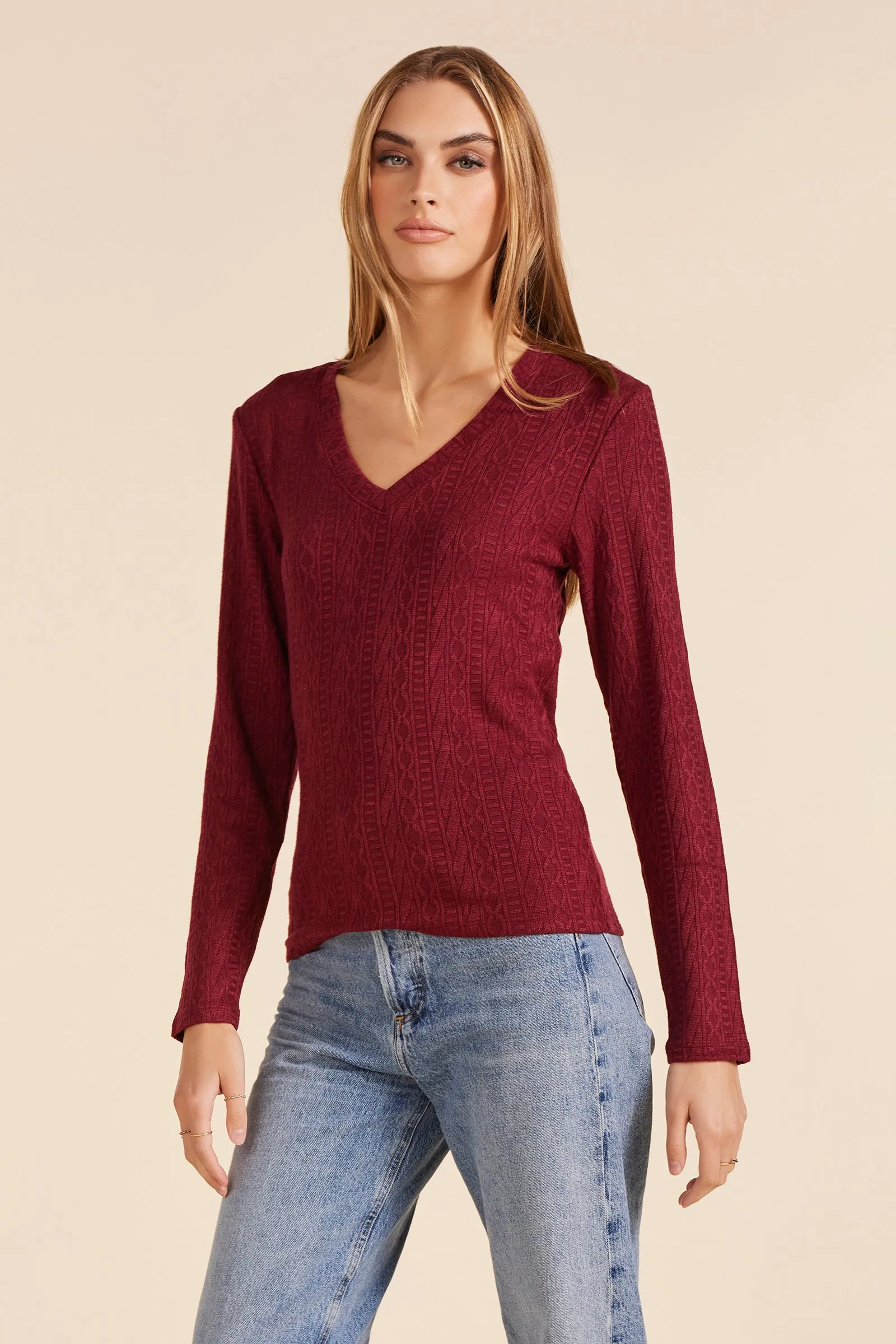 SLIM SWEATER