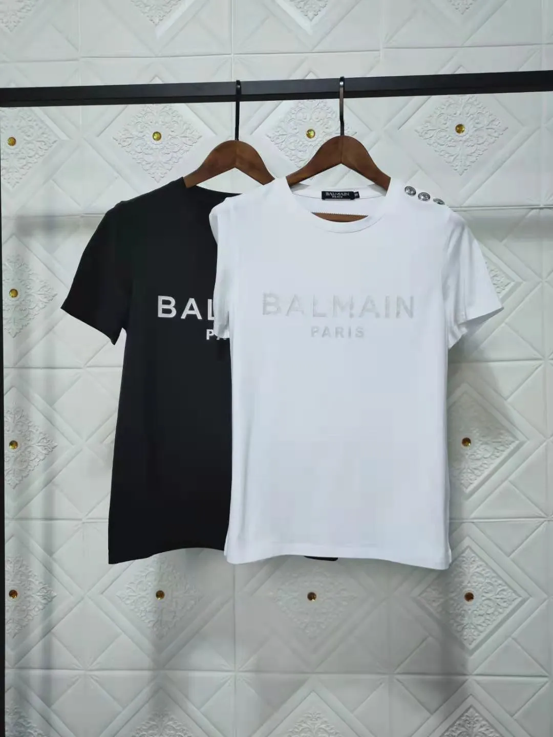 T Shirt Balmain Spring and Summer Gold Letter All Cotton Short Sleeve T-shirt