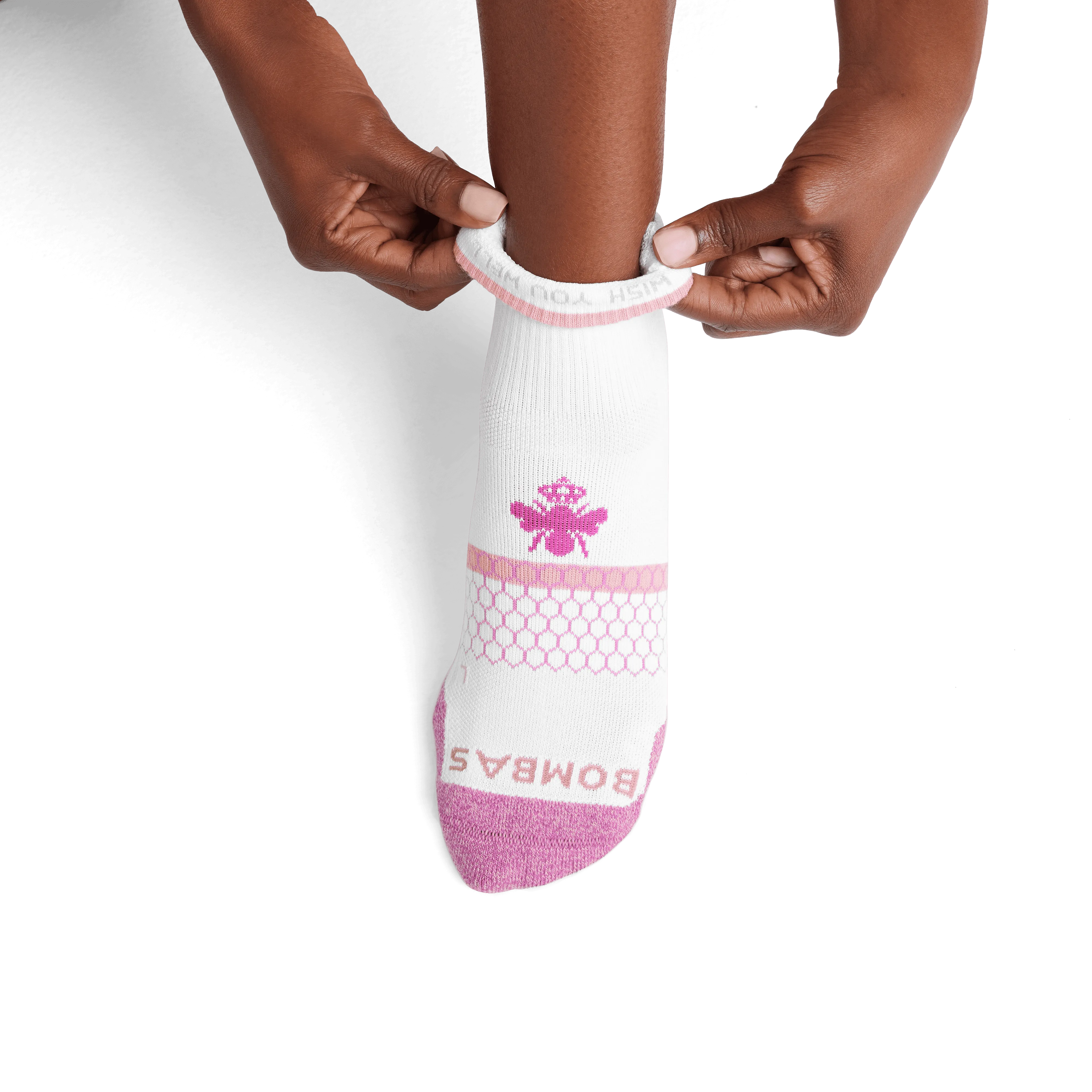 Sure, heres an optimized title for the product: Venus Williams Limited Edition Bombas Quarter Socks